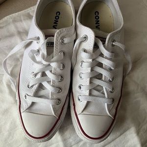 White converse size 8.5